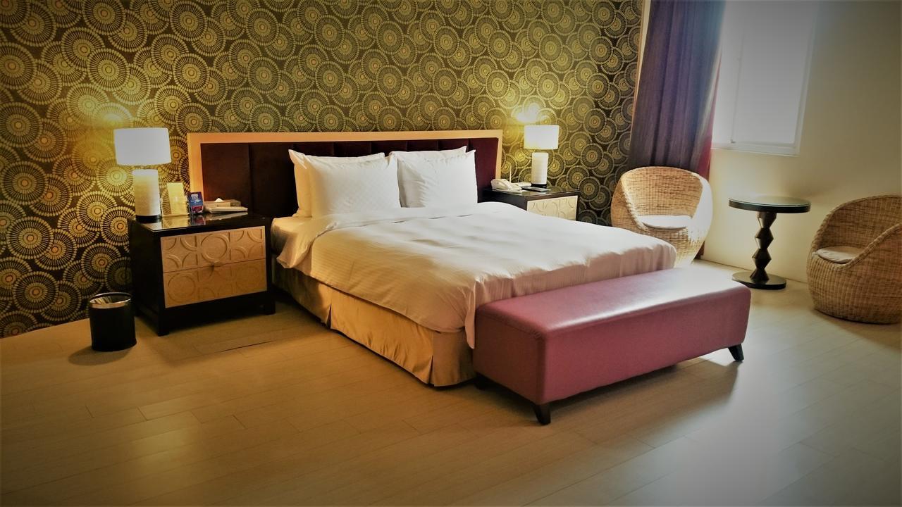 Her Home Spa Motel ซินหยิง ภายนอก รูปภาพ