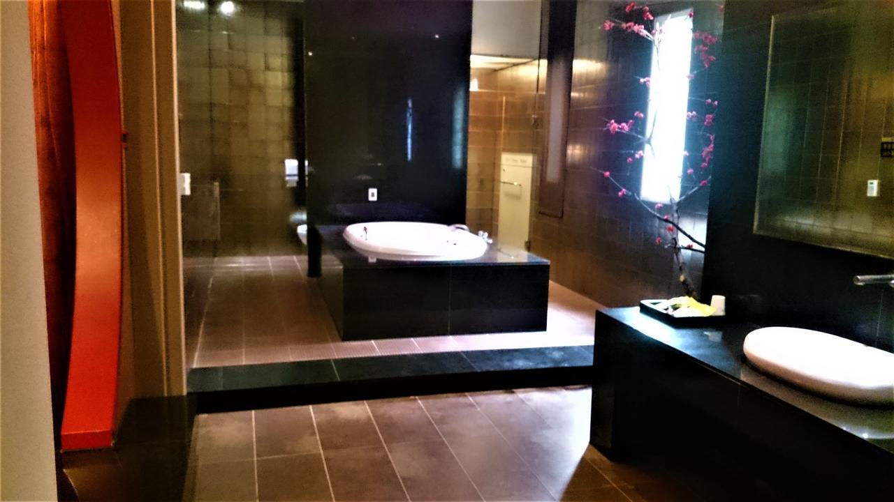 Her Home Spa Motel ซินหยิง ภายนอก รูปภาพ