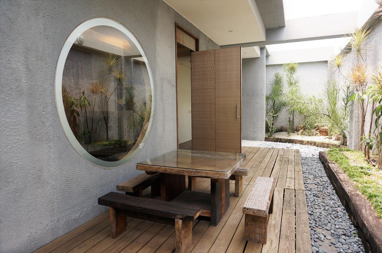 Her Home Spa Motel ซินหยิง ภายนอก รูปภาพ